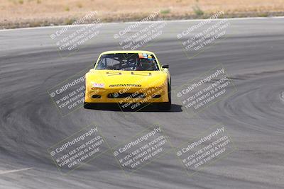 media/Jun-01-2025-CalClub SCCA (Sun) [[eae223c5dd]]/Group 1/Track Event 4/